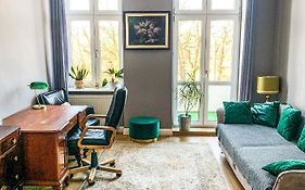 1 Bedroom Lux Apartment Center Vincent