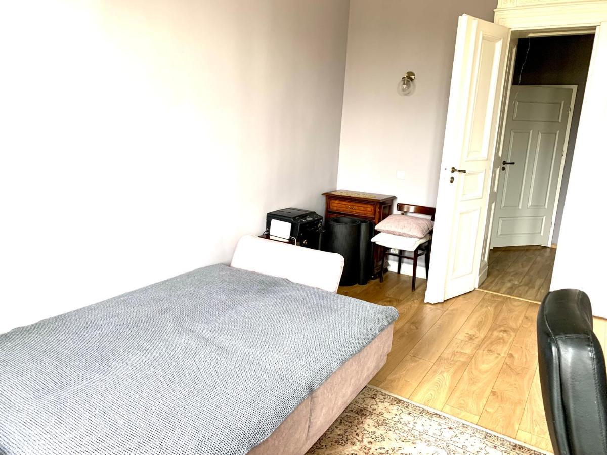 1 Bedroom Lux Apartment Center Vincent Breslavia Esterno foto